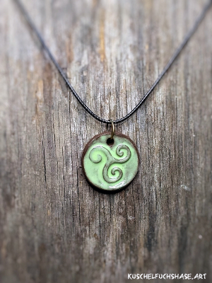 Anhänger 0007 - Triskele - grün