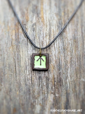 Anhänger 0024 - verschiedene Runenanhänger - hellgrün